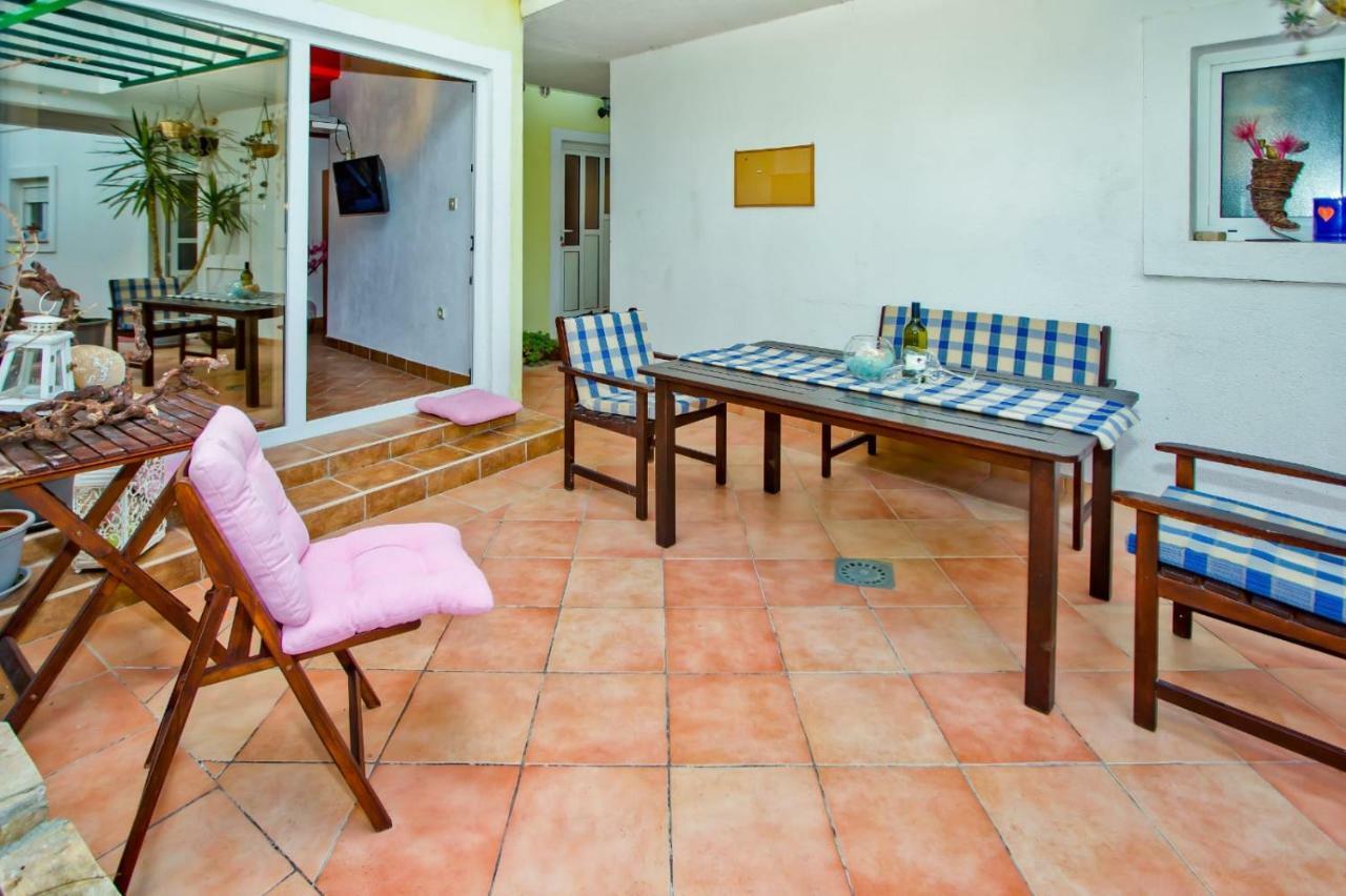 Apartments Bubalo Hvar Town Exterior foto